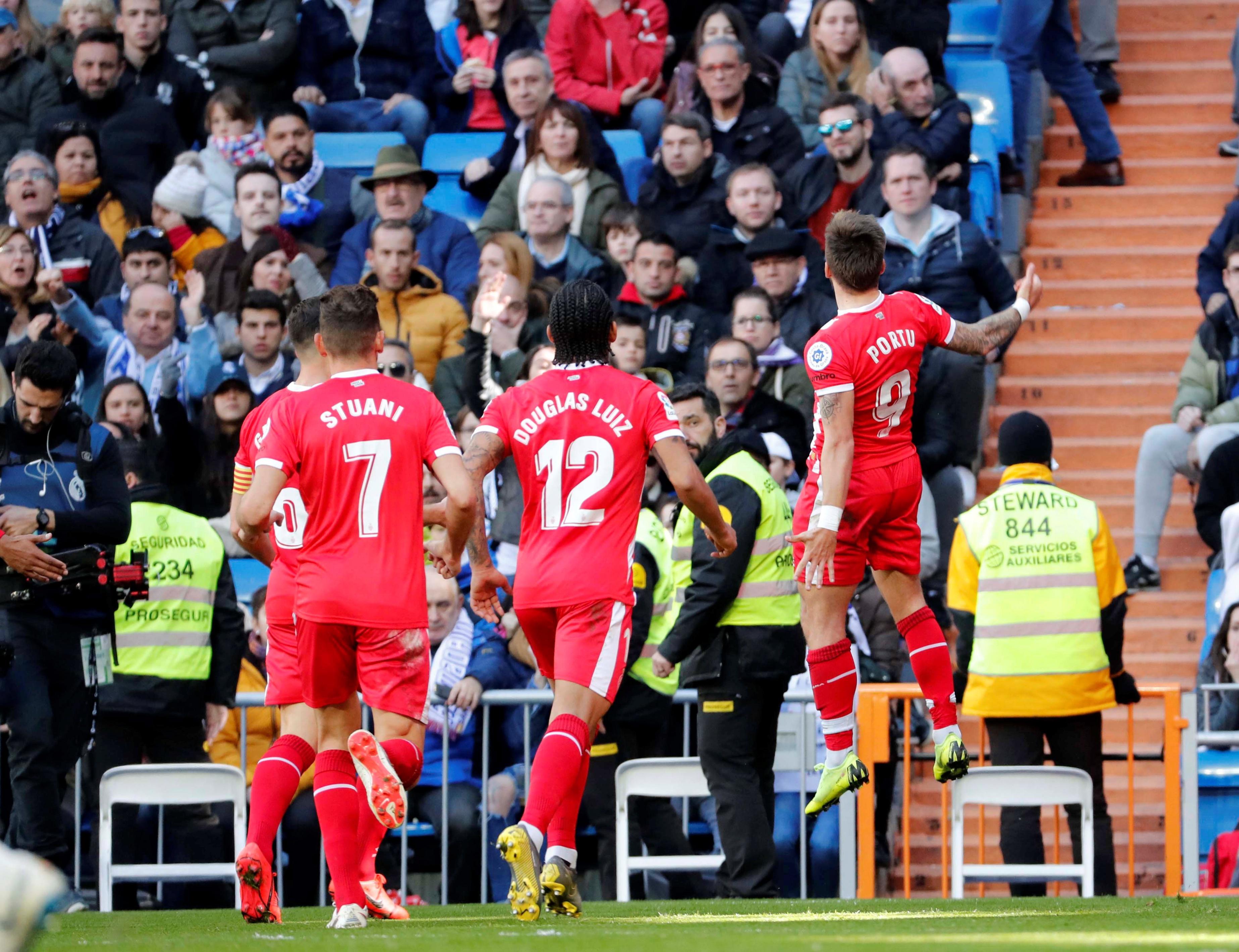 让外界对雄 让外界对雄